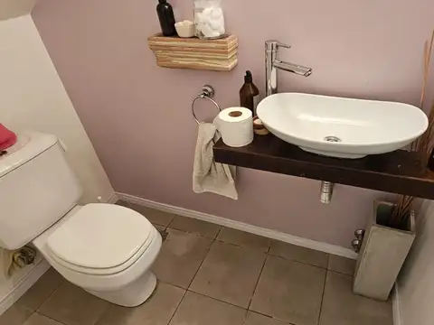 Depto Tipo Casa en Alquiler en Olivos, USD 2.000