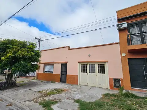 Casa en 21 y 73