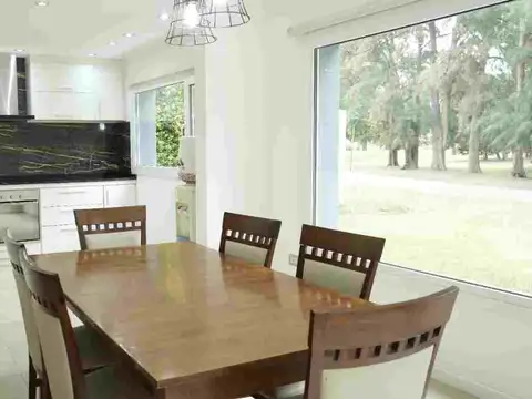 Casa Venta El Pato Country Central al golf MODERNA