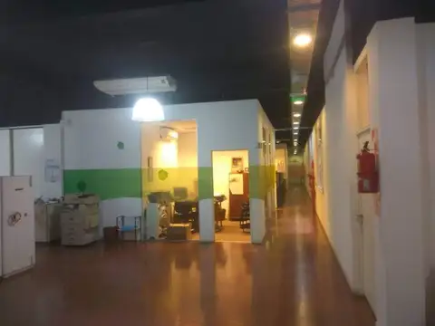 Local en Venta 56 años