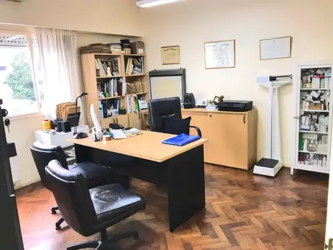 Oficina en Venta en Barrio Norte, USD 229.000