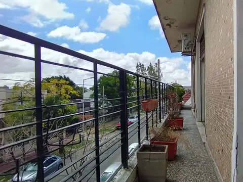 Depto Tipo Casa en Venta en Sarandí, USD 82.000