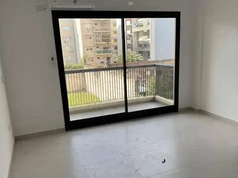 Alquiler de Monoambiente con Balcón en Caballito