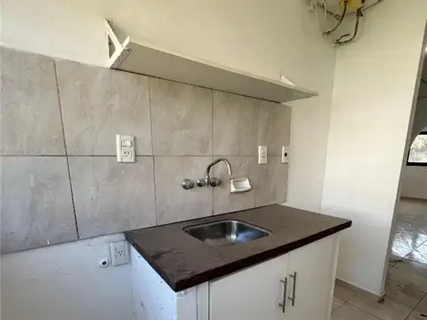 Avenida Coronel E. Rostongo 800