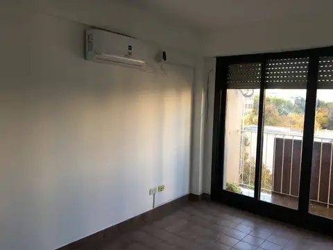 55 600, Piso 5