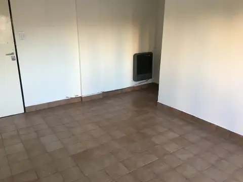 Departamento en Alquiler en Plaza San Martín, $ 550.000