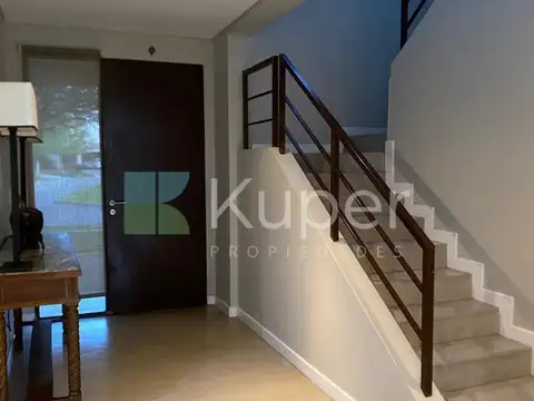 Casa en Alquiler Temporal en Ayres Plaza, USD 5.000