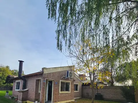 CASA UN DORMITORIO EN VENTA - 532 M2 DE TERRENO