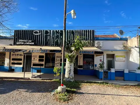 Local y Casa en venta en Open Door