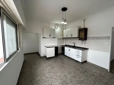 Alquiler 2 amb Luminoso s/ expensas, 2do x Escalera