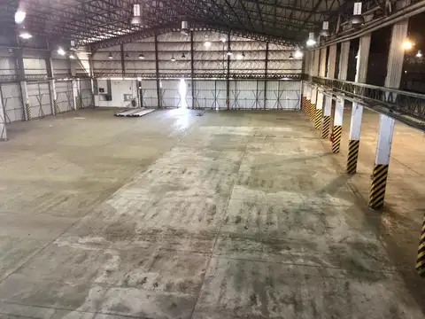 Unica ! Nave Industrial de 8000m2 en Ituzaingo !