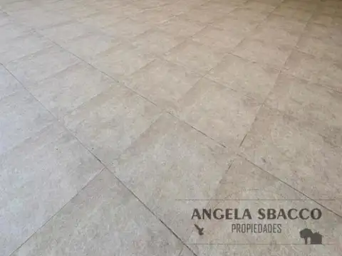 Local en Alquiler en Parada Robles, $ 600.000