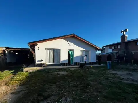Dos Viviendas en Lote 600m2 - Cacique Prafil 4823
