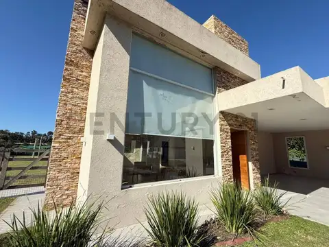 Casa en Alquiler de 2 dormitorios