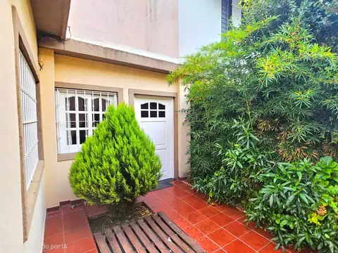 Depto Tipo Casa en Venta en Ramos Mejia Sur, USD 195.000