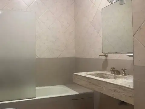 Depto Tipo Casa en Venta en Caseros, USD 80.000