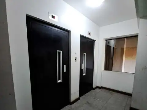 Departamento en Alquiler en Centro calle 8, $ 550.000