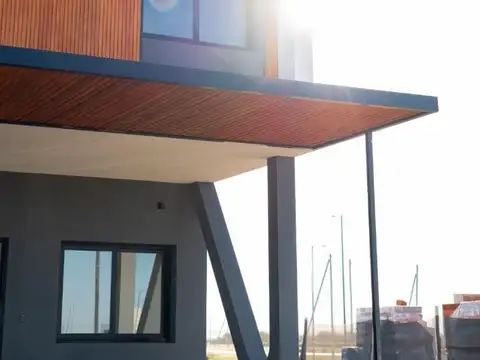 Depto Tipo Casa en Venta de 4 ambientes