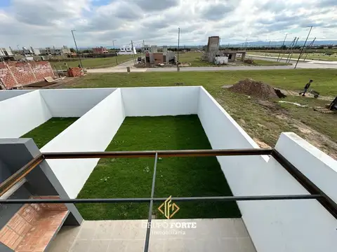Depto Tipo Casa en Venta en Campos De Manantiales, USD 167.000