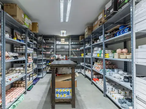 Local en Venta en Barracas, USD 185.000