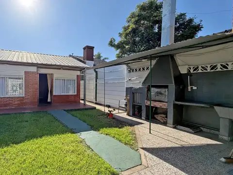 Casa en Venta en Chilavert, USD 180.000