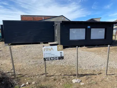FINA PATAGONIA. Casa en venta de 1 dormitorio c/ cochera en San Martin de los Andes