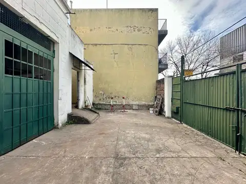 Inmueble apto deposito casa lote de 299m2 con CONSTRUCCION en 1 planta - 8,66x34,64 zona industrial