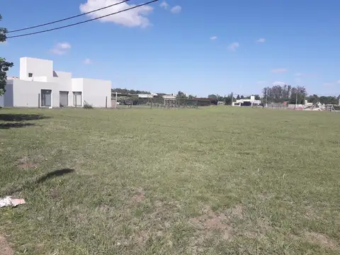 Espectacular lote en Barrio San Andres