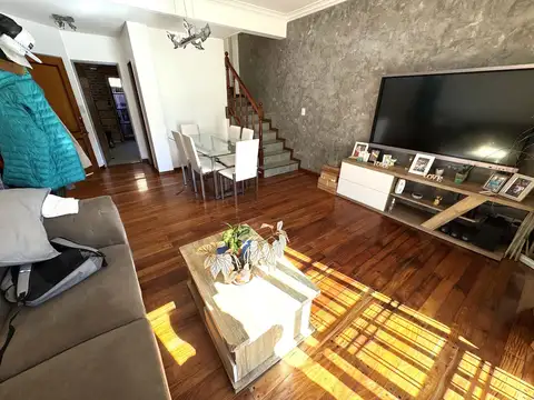 Depto Tipo Casa en Venta de 2 dormitorios