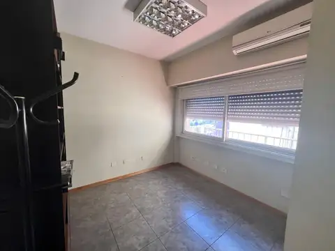 Departamento en Venta en Moron Sur, USD 65.000