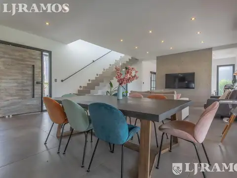 Casa en Venta al Este