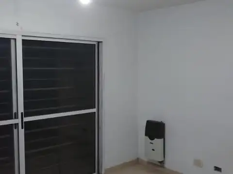 VENTA monoambiente con balcon pileta y seguridad Planta Baja