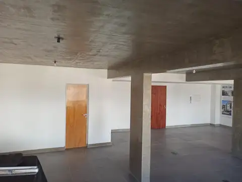 Oficina en Alquiler en Abasto, $ 750.000