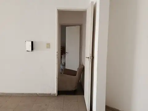 CASA 3 DORM + LOCAL COMERCIAL CENTRO RIO CUARTO