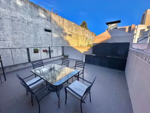 Depto Tipo Casa en Venta 31 años