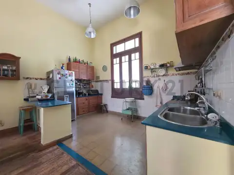 Casa en Venta 121 años