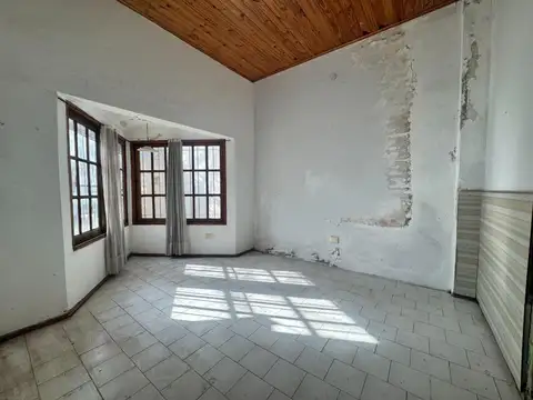 Oficina en Venta con 1 cochera