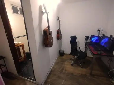 Depto Tipo Casa 3 ambientes con 2 baños