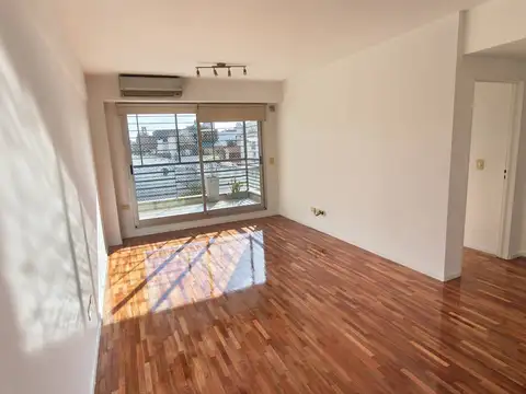 Avenida La Plata 1200
