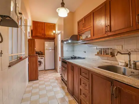 Departamento 4 ambientes con 2 baños