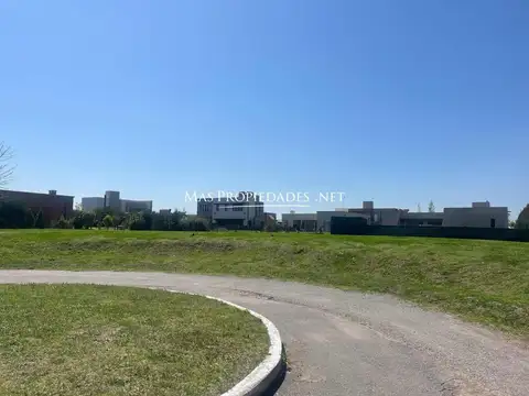 Terreno en Venta 43  mts Frente