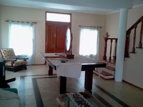 Casa en Venta en Coronel Brandsen, USD 335.000
