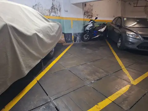 Venta Cochera cubierta Belgrano