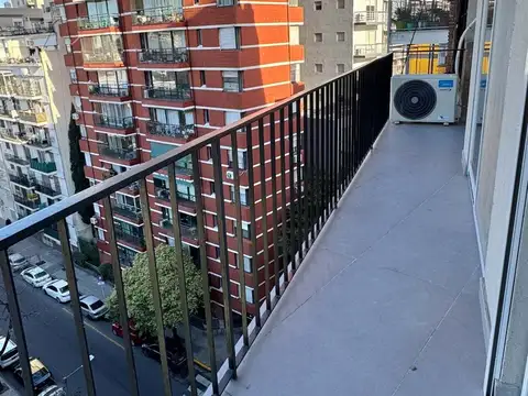 Venta departamento tres ambientes en RECOLETA