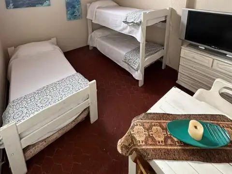 Departamento 2 ambientes con 3 baños