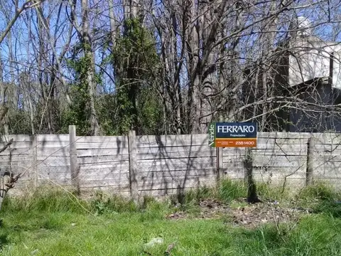 Los Pozos nº 300 e/Adolfo Korn y La Ribera