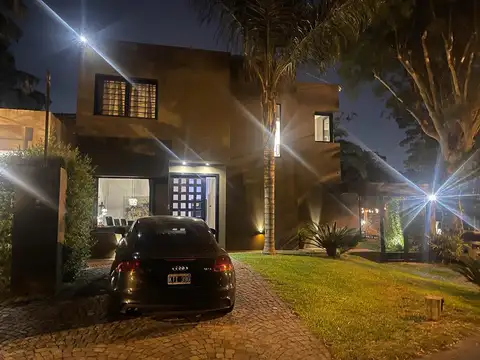 Martin Fierro al 2300 ALQUILER TEMPORARIO