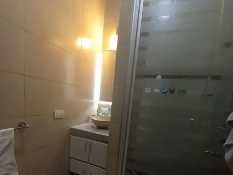 EDUARDO COSTA 100, Piso PB.