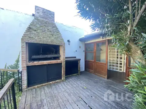 Casa a la venta con jardín y pileta en Boulogne-Barrio Malvinas apto crédito