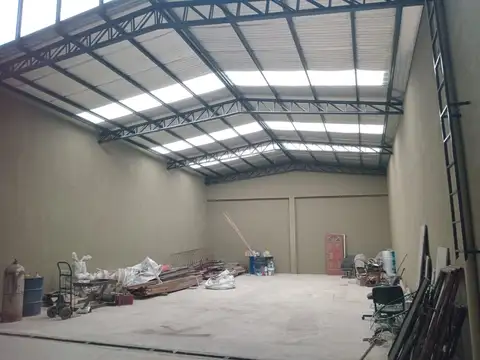 Galpon en Alquiler A Estrenar